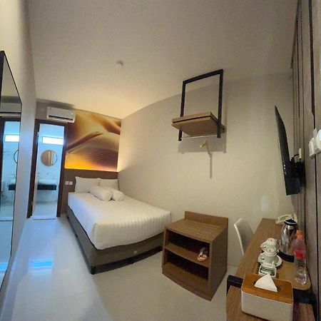 Front One Resort Indraloka Temanggung Esterno foto