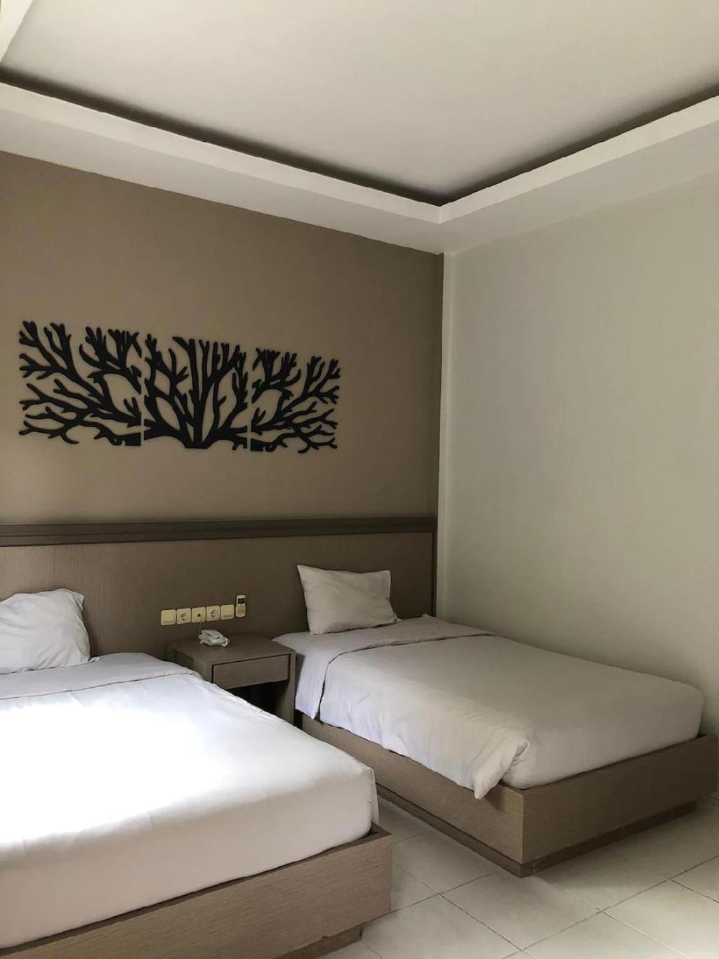 Front One Resort Indraloka Temanggung Esterno foto