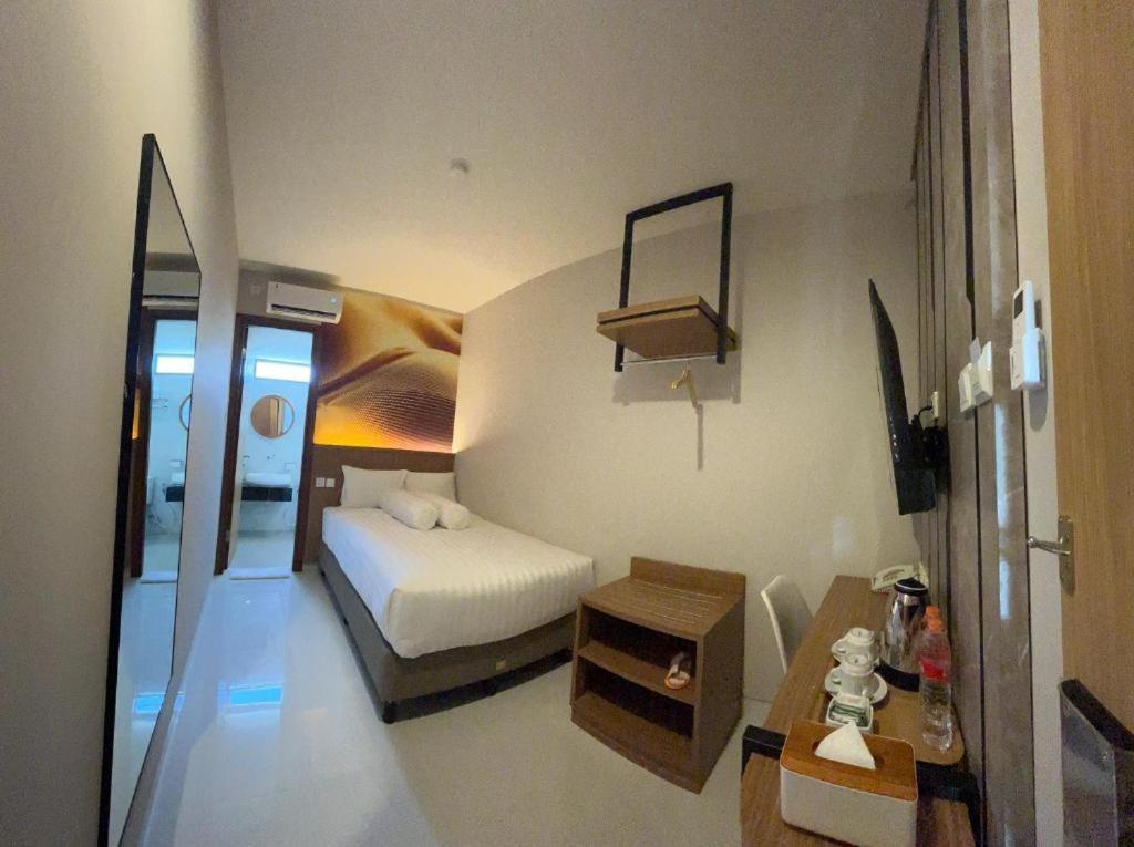 Front One Resort Indraloka Temanggung Esterno foto